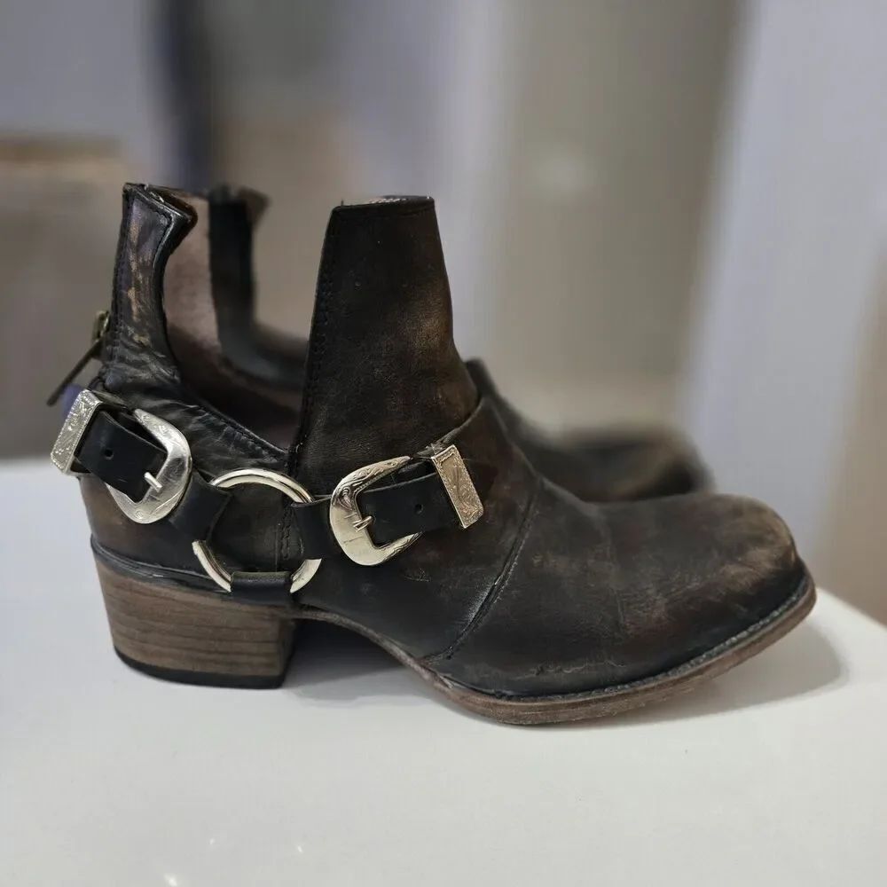 Freebird By Steven - Truce Black White Leather Harness Wmns Size 9